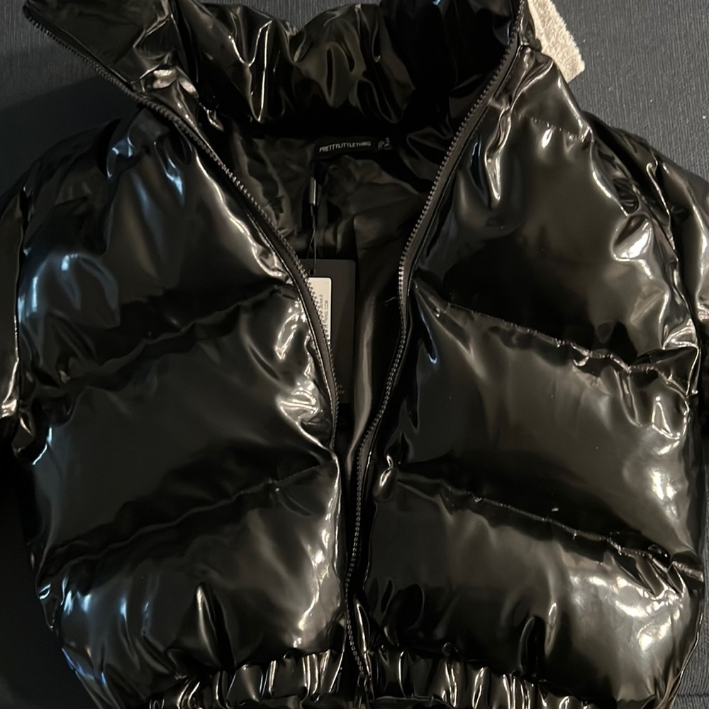 Black cropped vinyl puffer jacket